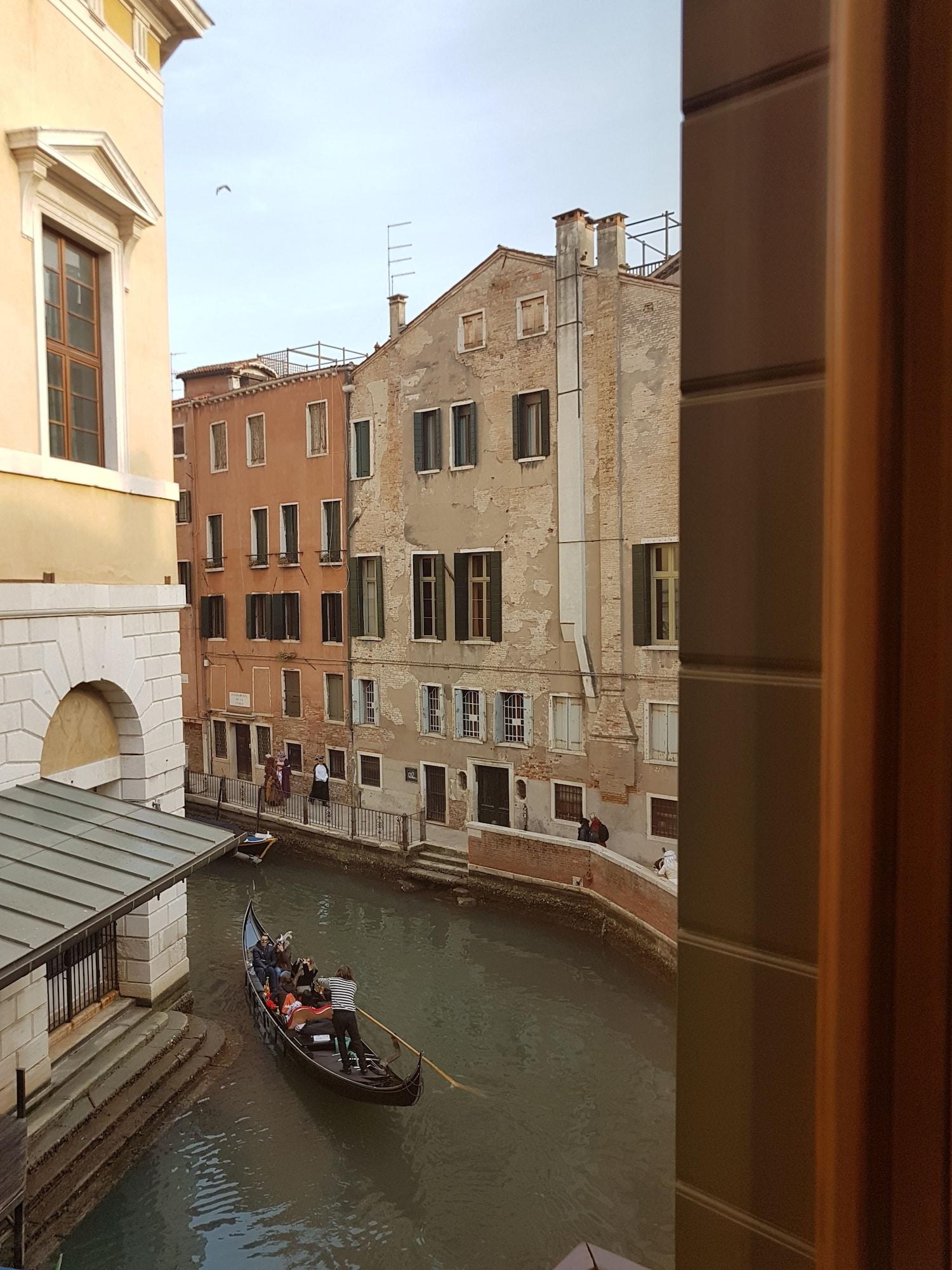 特将威尼斯酒店 外观 照片